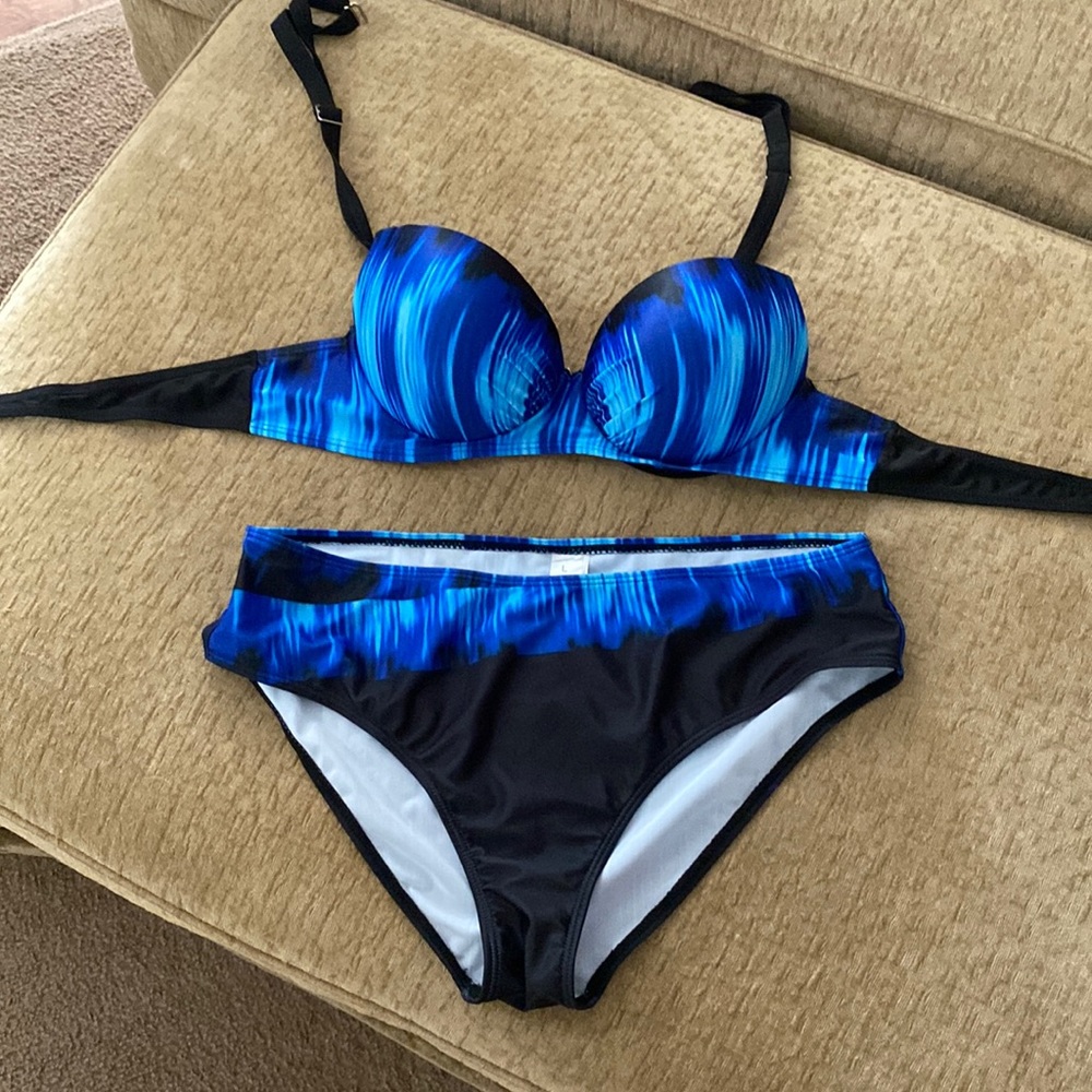 Blue bikini
